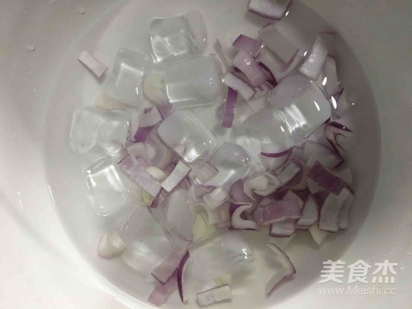 TUNA三明治的做法步骤：2