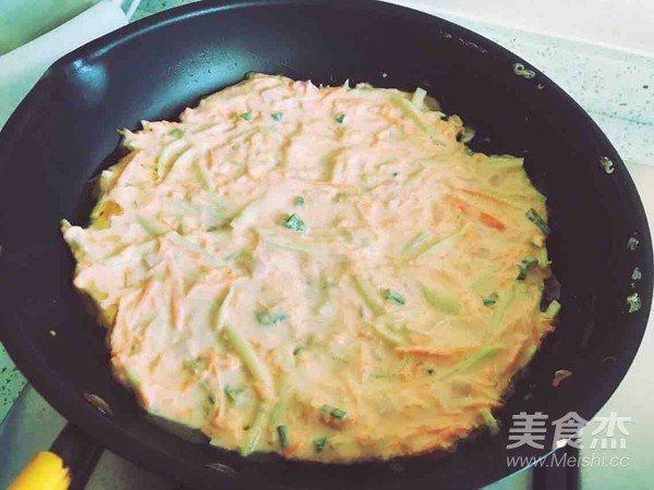 芝士培根杂蔬鸡蛋饼的做法步骤:8