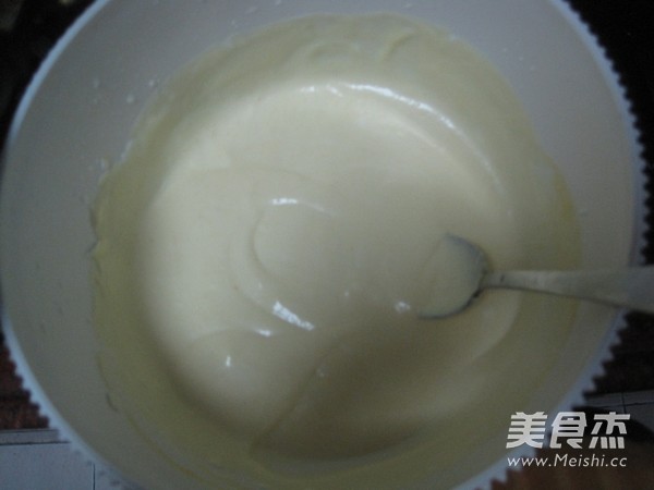 6寸芒果慕斯蛋糕的做法步骤:6