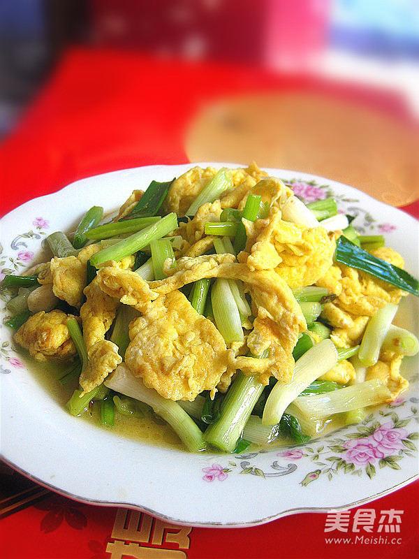 小葱炒鸡蛋的做法步骤:8