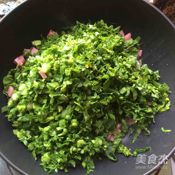 菜心蛋炒饭的做法步骤:3