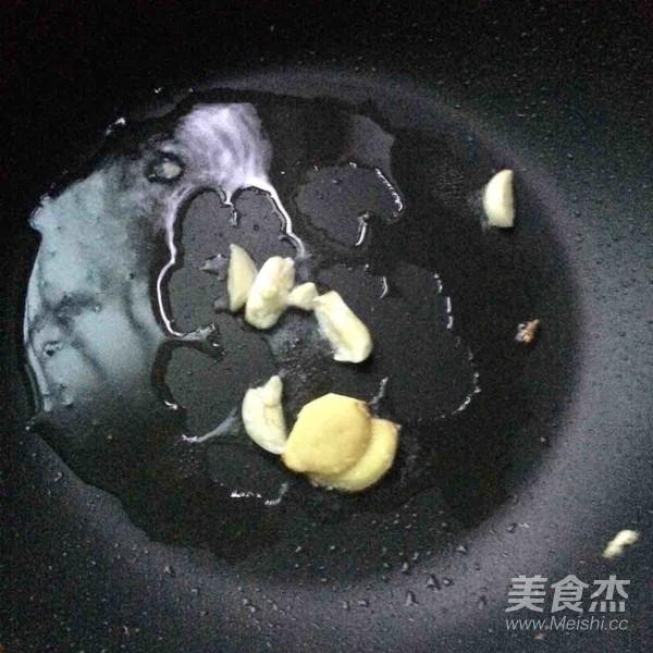 青椒榨菜炒肉丝的做法步骤:5