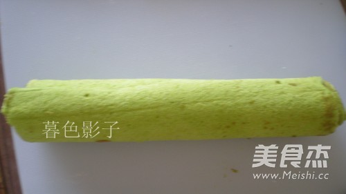 芹菜汁蛋糕卷的做法步骤：11