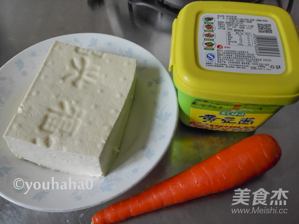 酱烧豆腐的做法步骤：1