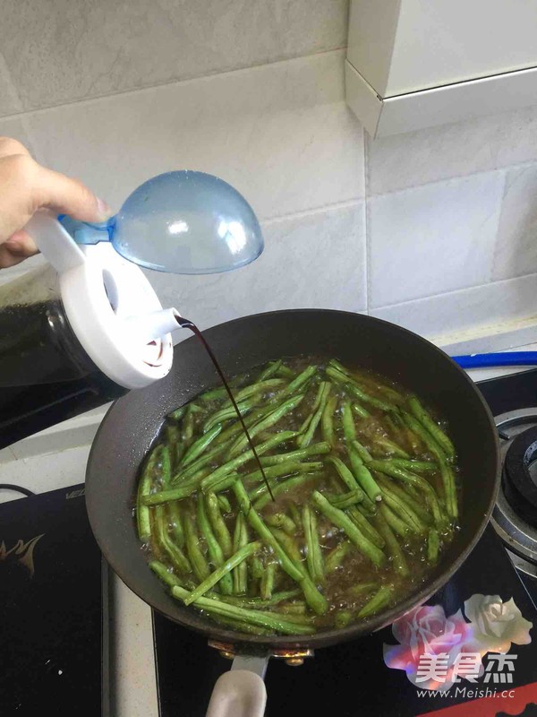 东北炖豆角的做法步骤:5