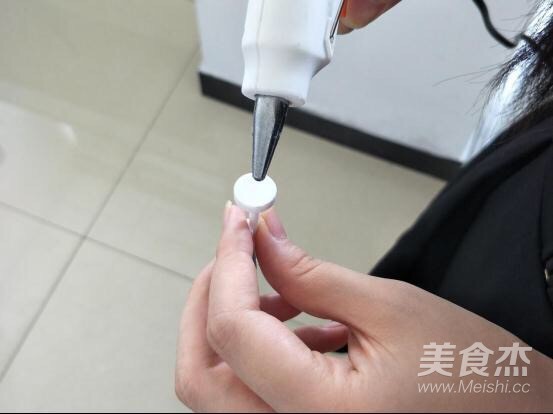 雪糕瓶子不要扔!梦幻水晶球你值得拥有!的做法步骤:3