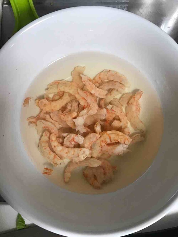 牛肉芹菜粥的做法步骤:2