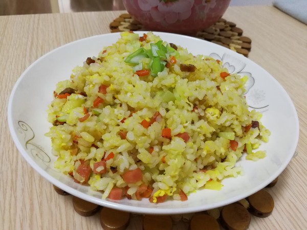 菠萝炒饭的做法步骤:9