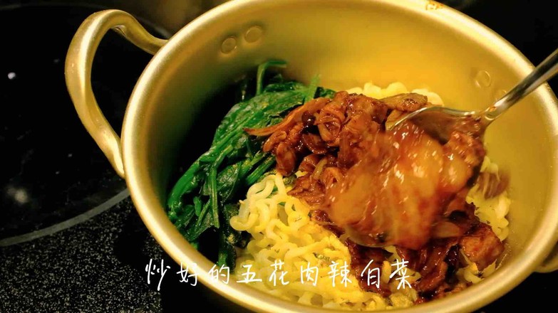 辣白菜五花肉芝士拉面的做法步骤:8