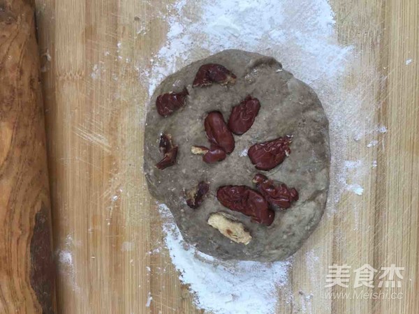 红糖红枣发糕的做法步骤：3