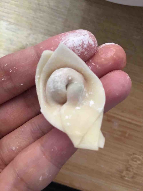 宝宝一口一个小馄饨的做法步骤:10