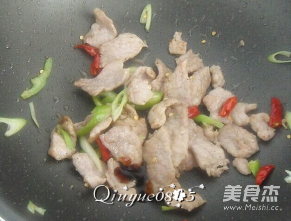 肉炒茭白的做法步骤:6