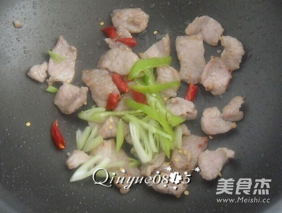 肉炒茭白的做法步骤:5