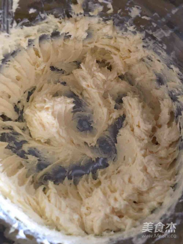 红丝绒蛋糕的做法步骤:25
