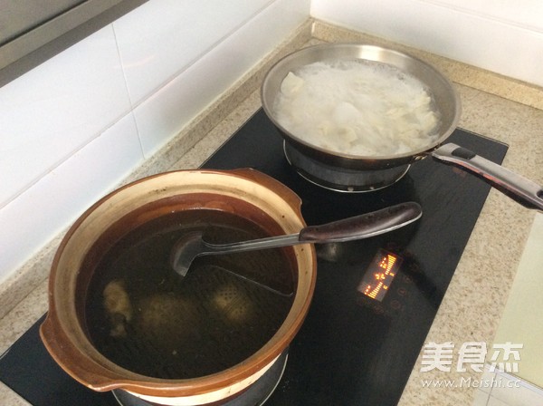 鲜香馄饨的做法步骤：4