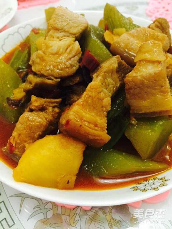 莴笋红烧肉的做法步骤:7