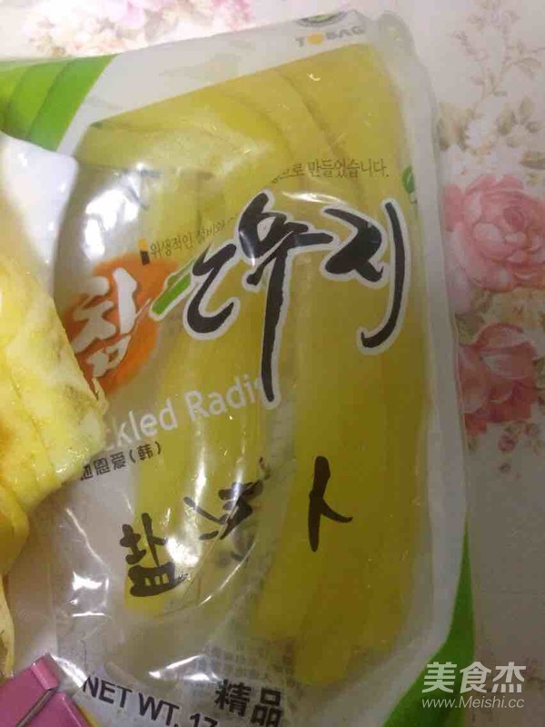 紫菜包饭的做法步骤：3