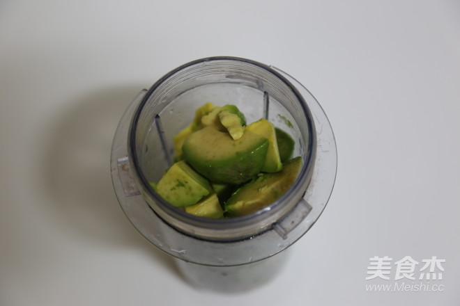 牛油果脆皮雪糕的做法步骤:4
