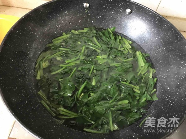 菠菜鸡蛋汤的做法步骤:11