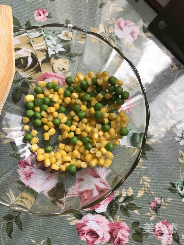酱油炒饭的做法步骤：1