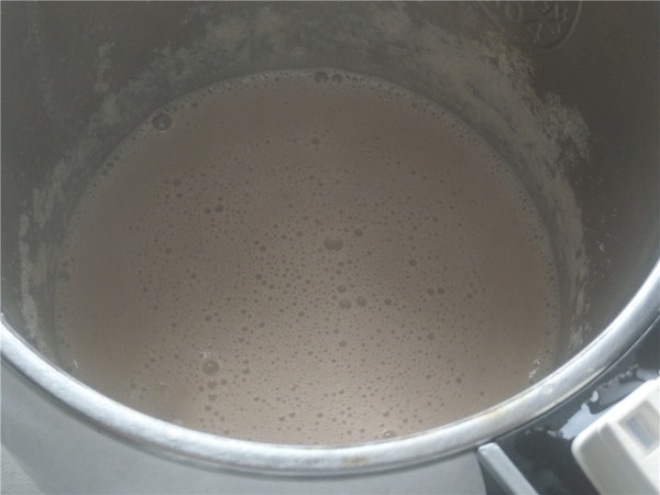 红枣核桃豆浆的做法步骤:4