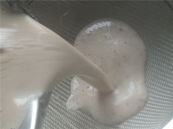 红枣核桃豆浆的做法步骤:6