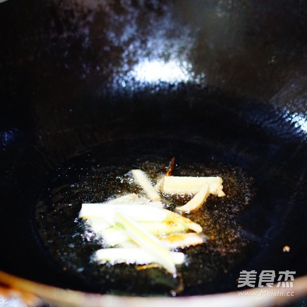 素炒豌豆的做法步骤:3