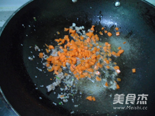 肉末蛋炒饭的做法步骤:3