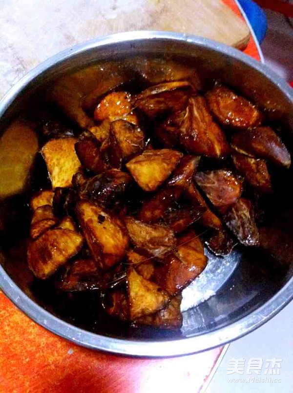 拔丝地瓜(红薯)的做法步骤:5