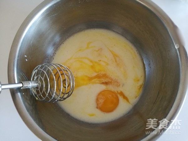 彩虹蛋糕的做法步骤:2