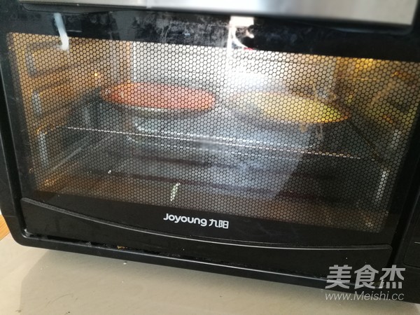 彩虹蛋糕的做法步骤:13