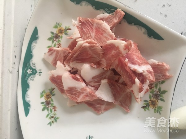 大辣椒炒肉的做法步骤：3