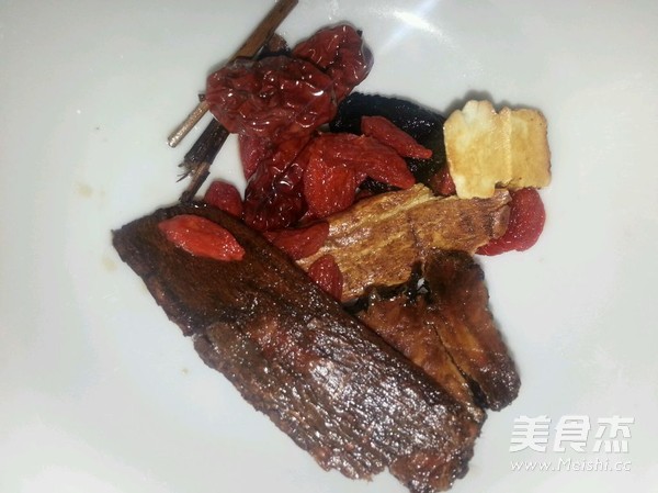 药膳老鸭汤的做法步骤:2