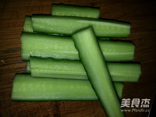 凉拌海蜇丝的做法步骤:2