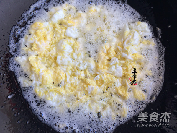 香肠蛋炒饭的做法步骤:4