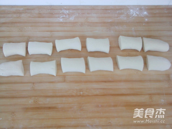 芹菜胡萝卜馅饼的做法步骤:13