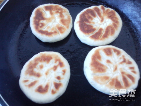 芹菜胡萝卜馅饼的做法步骤:18