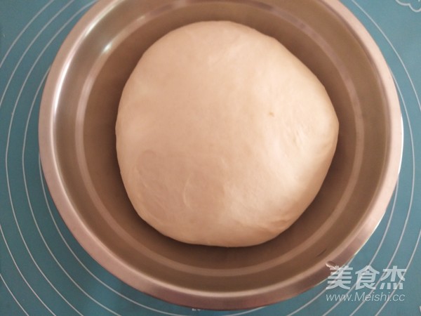 红豆沙面包卷的做法步骤:7