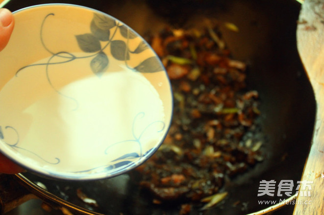 福建闽清酸菜炒粉的做法步骤:13