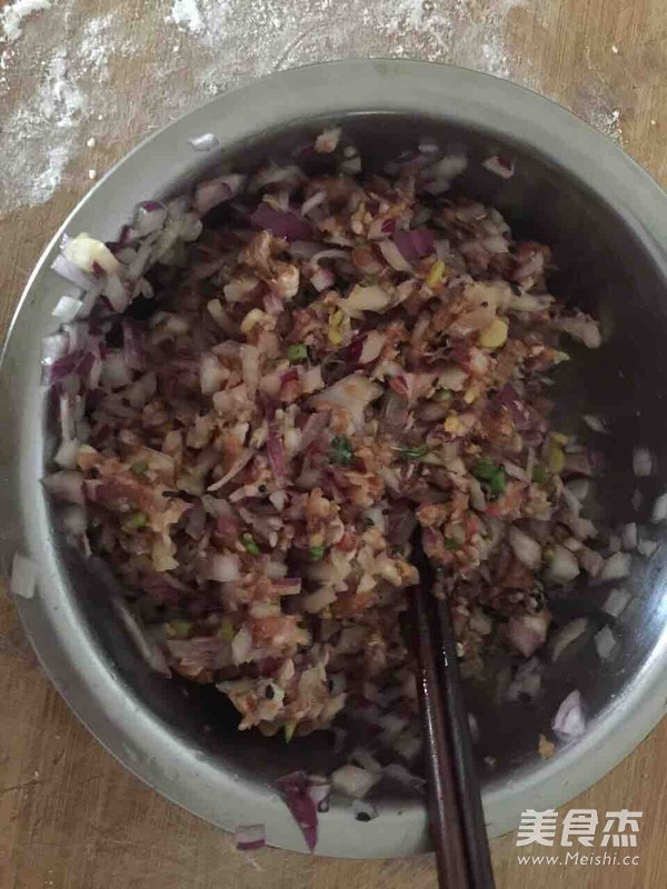 千层肉饼的做法步骤：2
