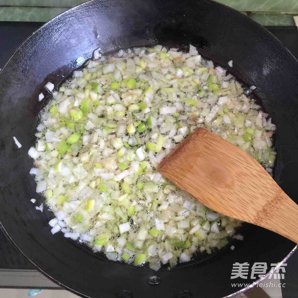 春色--马蹄莲馄饨的做法步骤：5