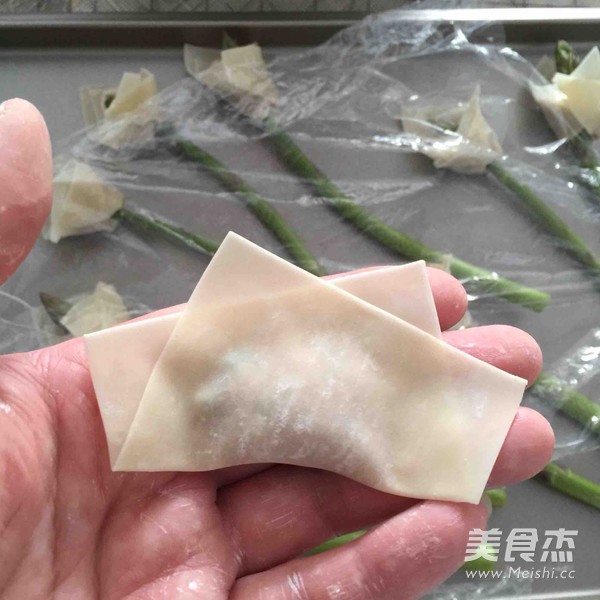 春色--马蹄莲馄饨的做法步骤：14