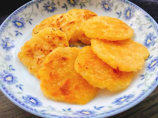 土豆饼的做法步骤：7