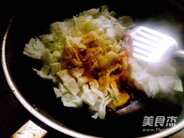 青椒豆腐烩白菜的做法步骤：7