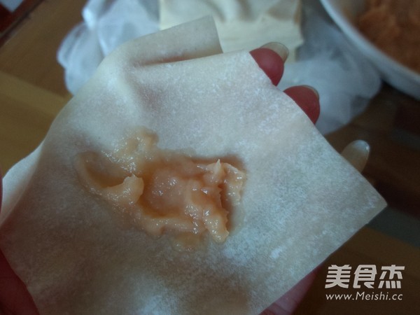 鸡肉鲜虾馄饨的做法步骤:8