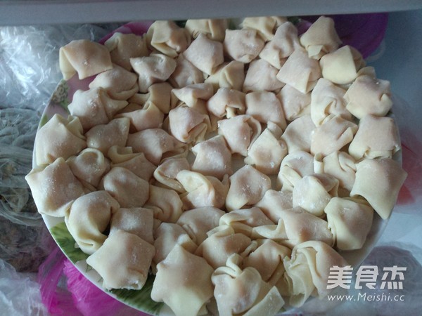 鸡肉鲜虾馄饨的做法步骤:9