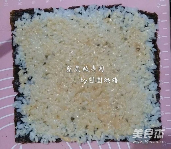 蔬菜版寿司卷的做法步骤:5