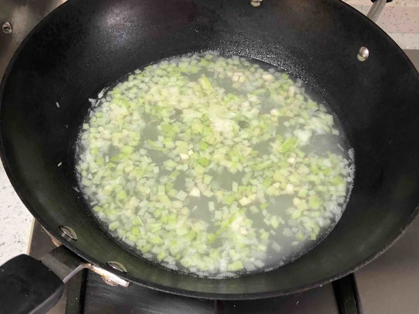 奶汤蒲菜的做法步骤:5