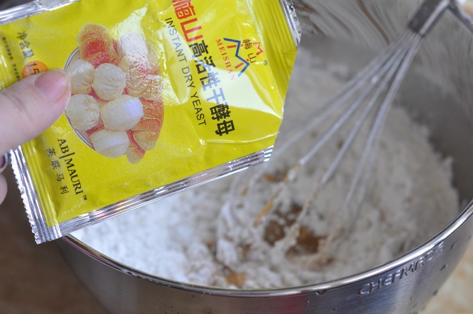 淡奶马拉糕的做法步骤:6