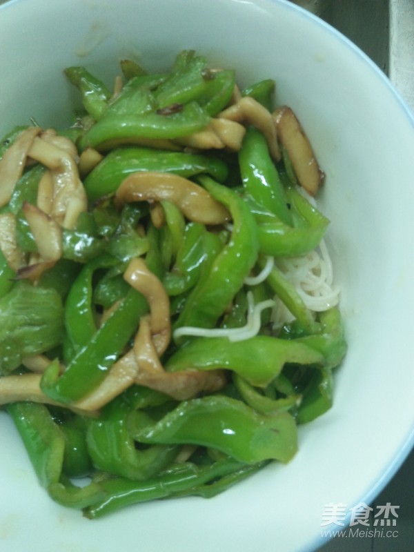 番茄鸡蛋面的做法步骤:12